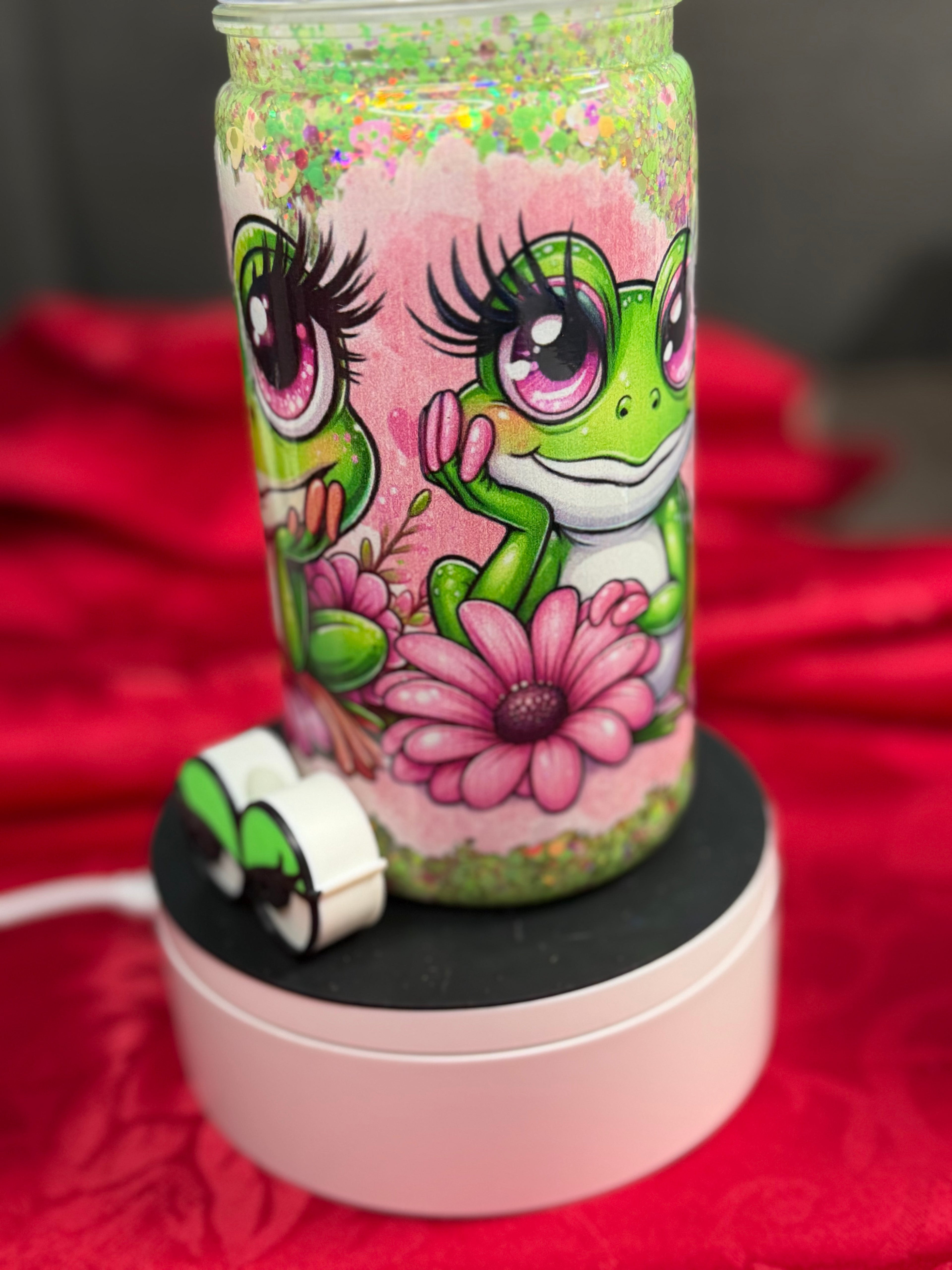 16 oz girl frog snow globe cup with straw topper