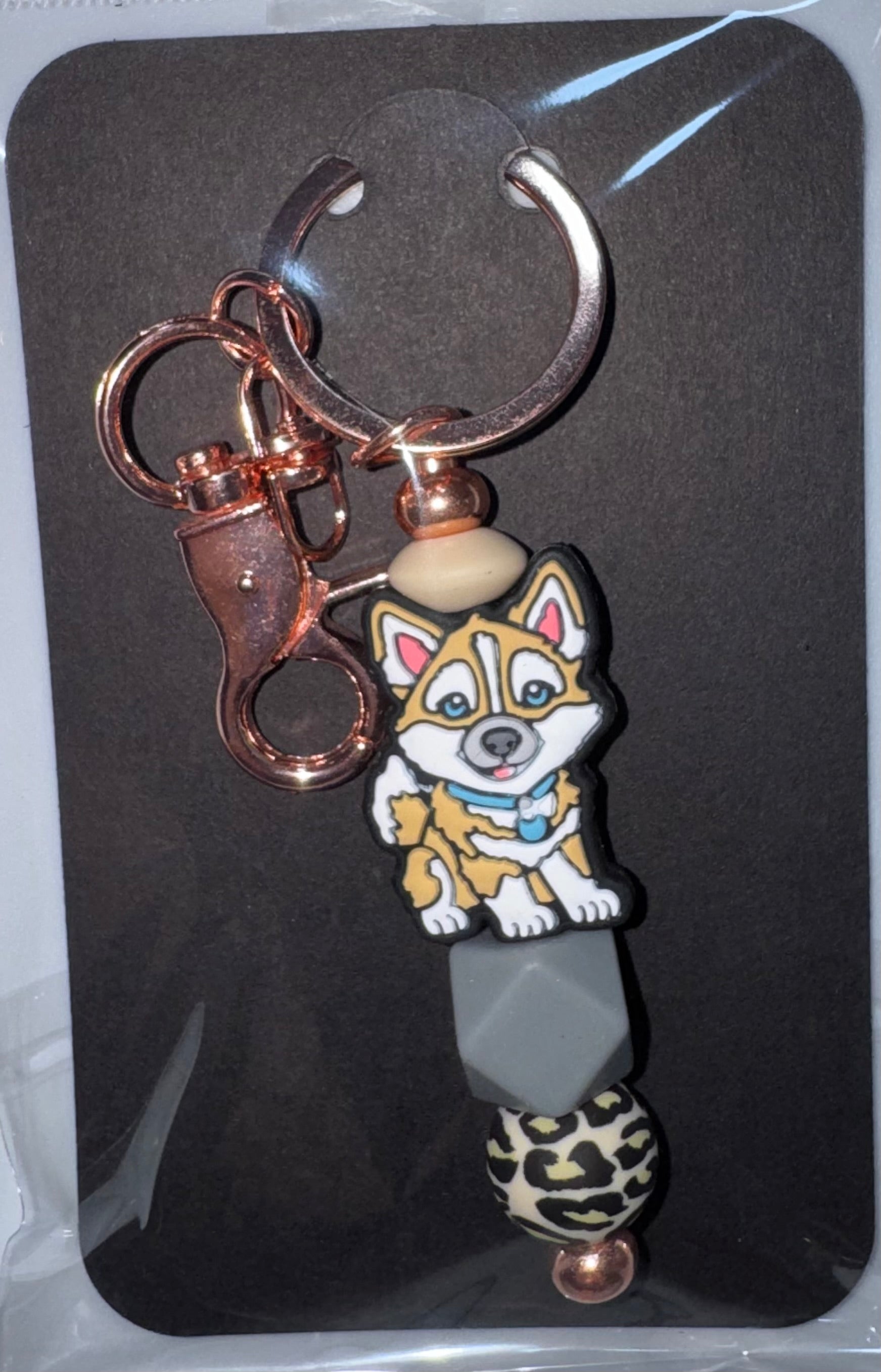 Dog gold beaded keychain