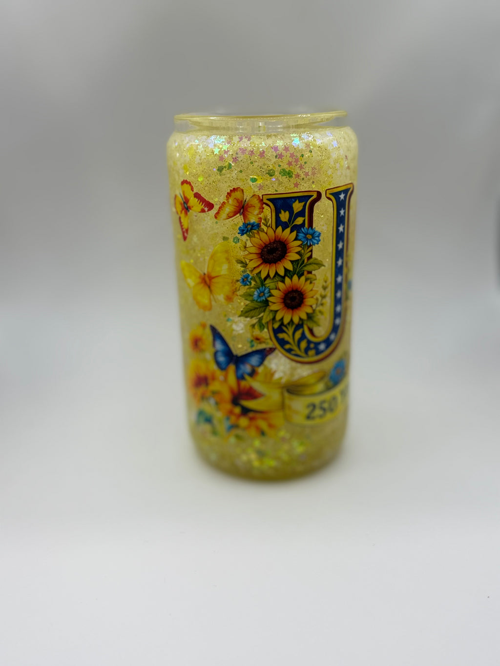 16 oz USA glass snow globe cup