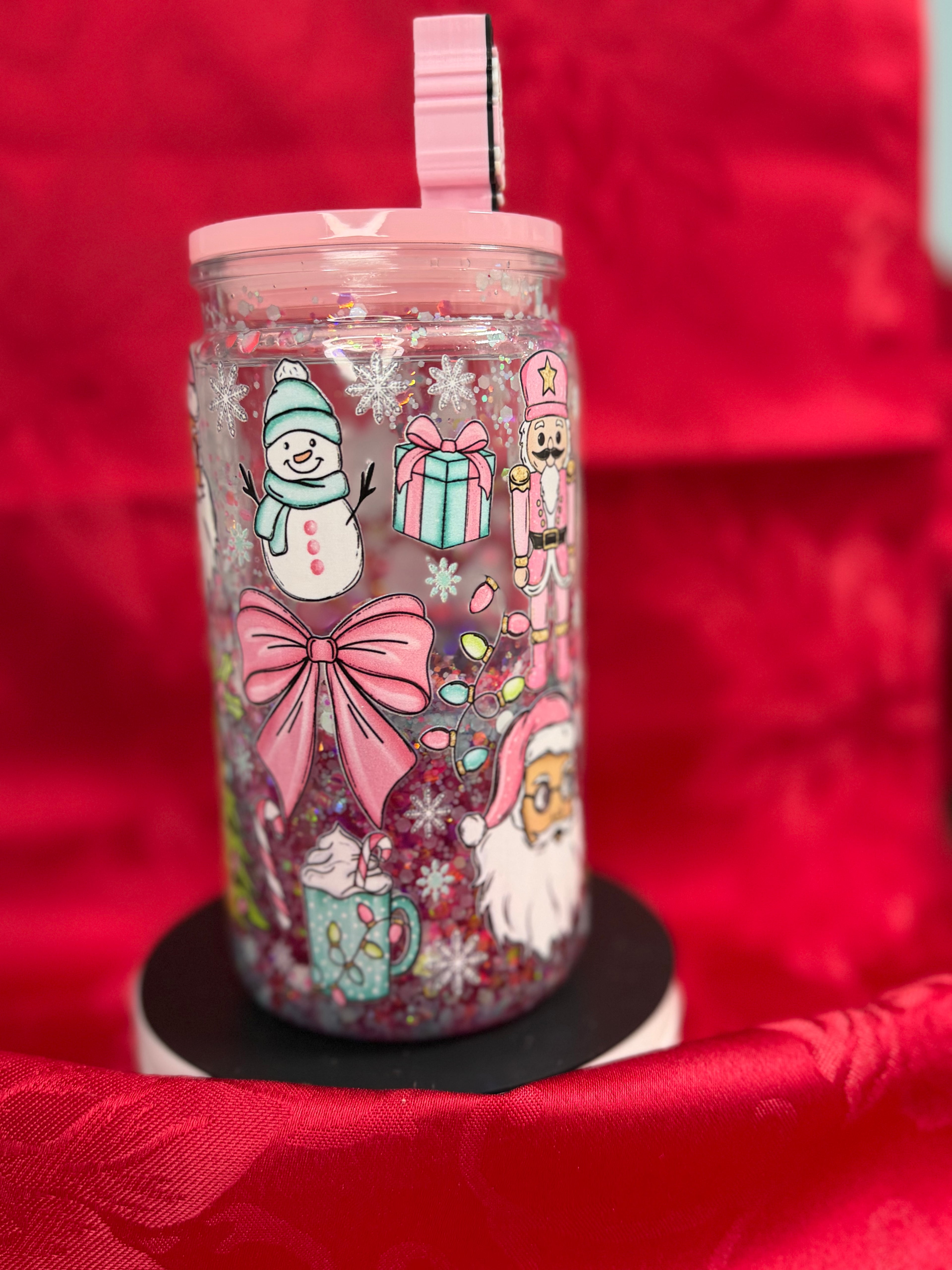 16 oz Santa and snowman with straw topper cup