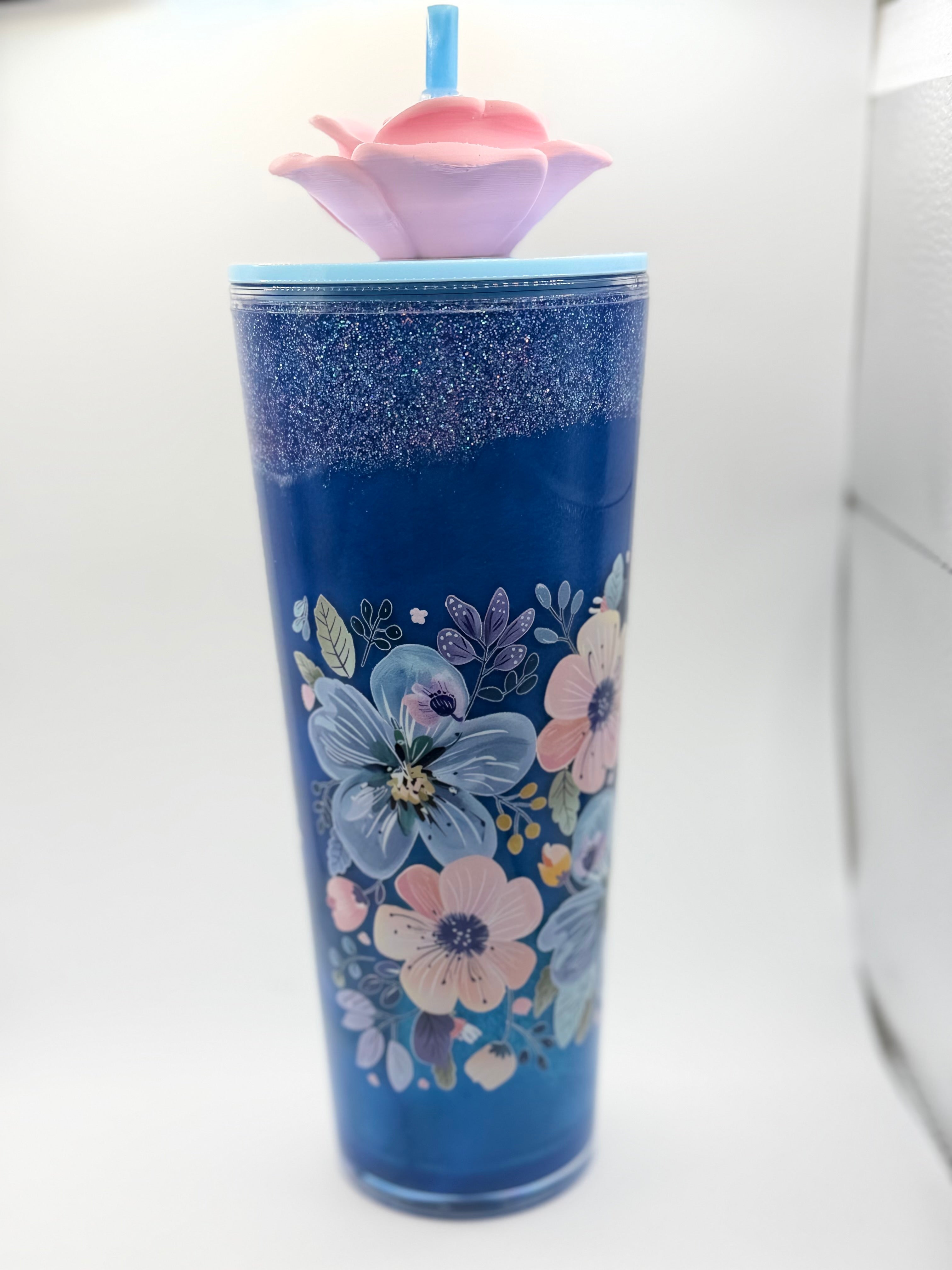 24 oz lava pink and blue flowers snow globe cup with straw topper