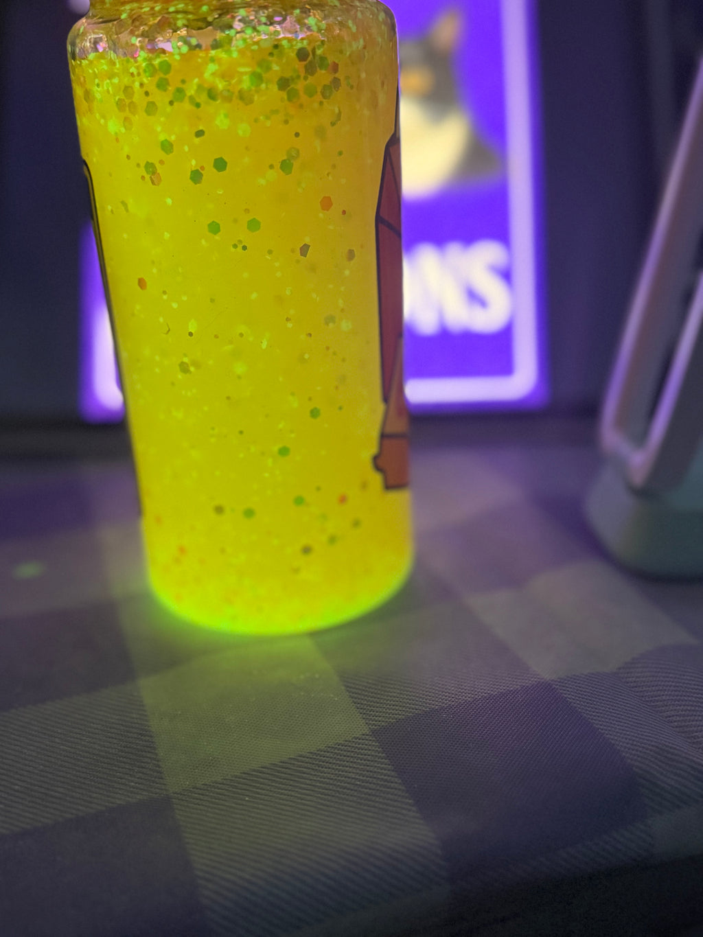 10 oz Suspect runs on Happy Meal snow globe cup