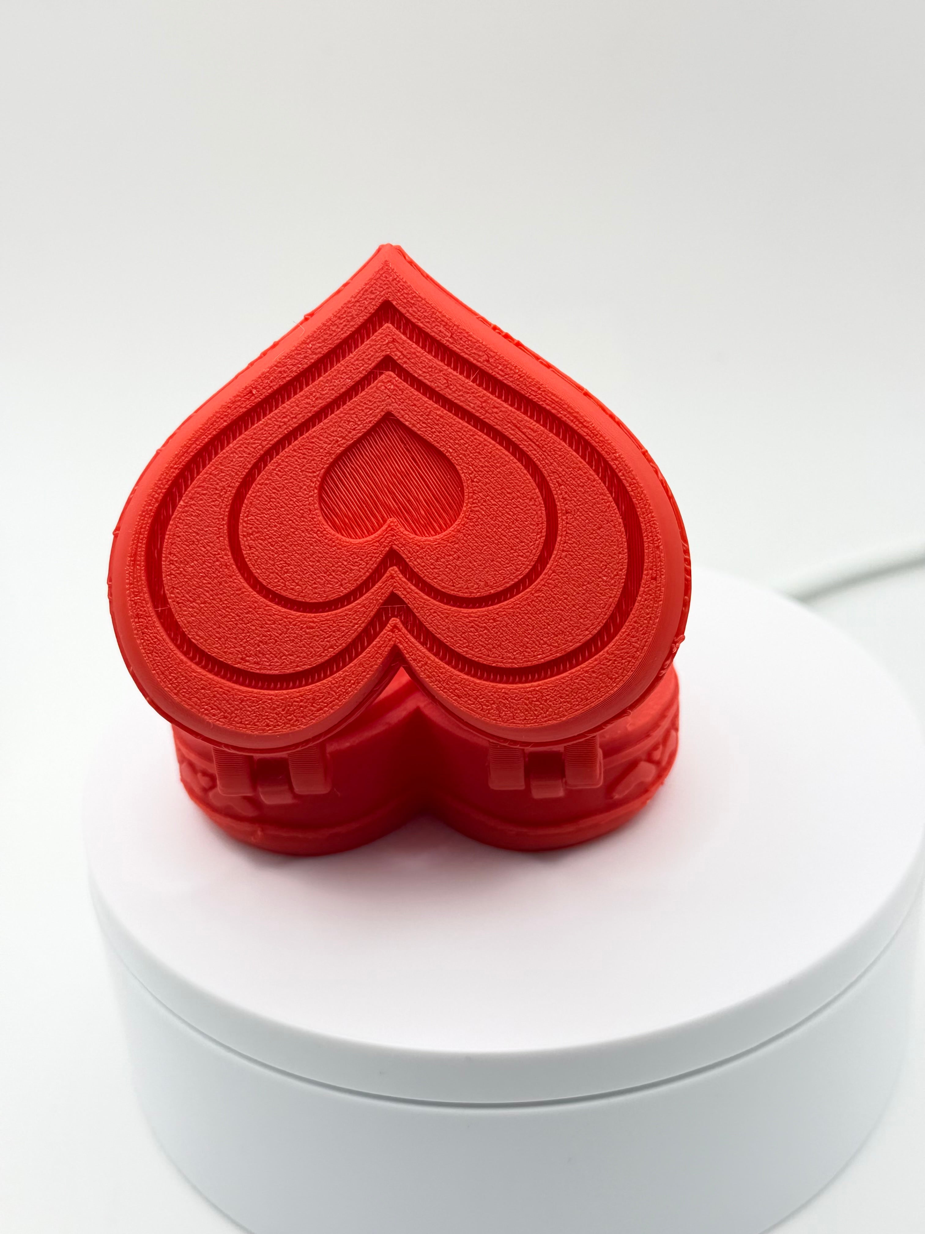 3D printed Heart Trinket
