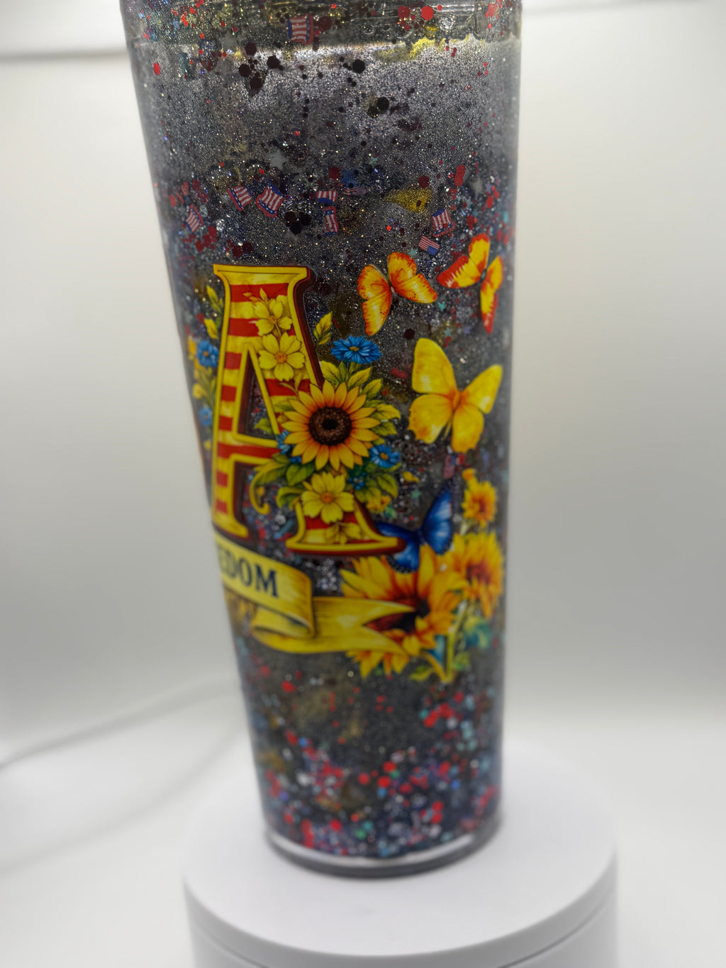 24 oz USA 250 years of Freedom snow globe cup