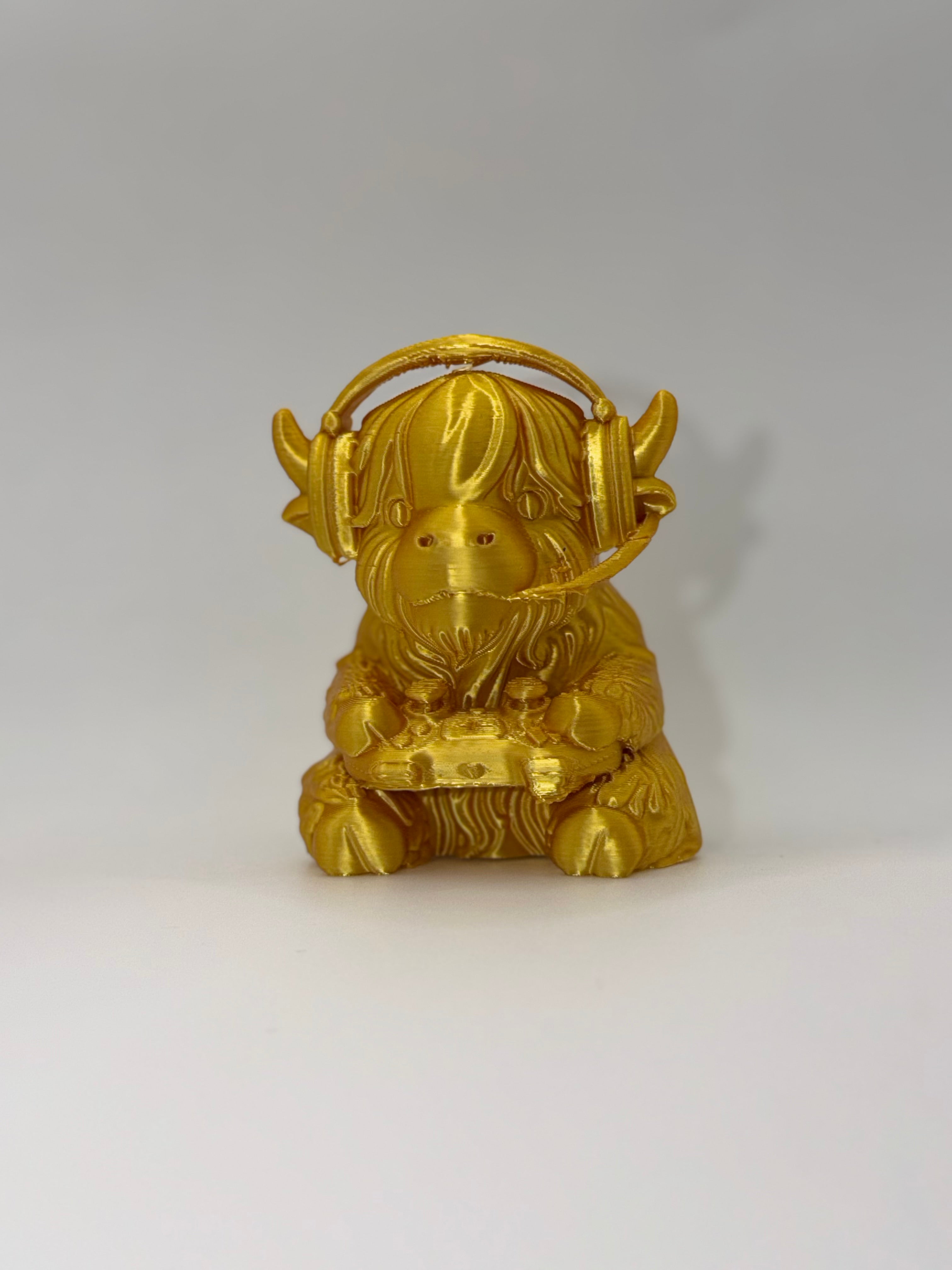 3D printed Gamer Highland Cow