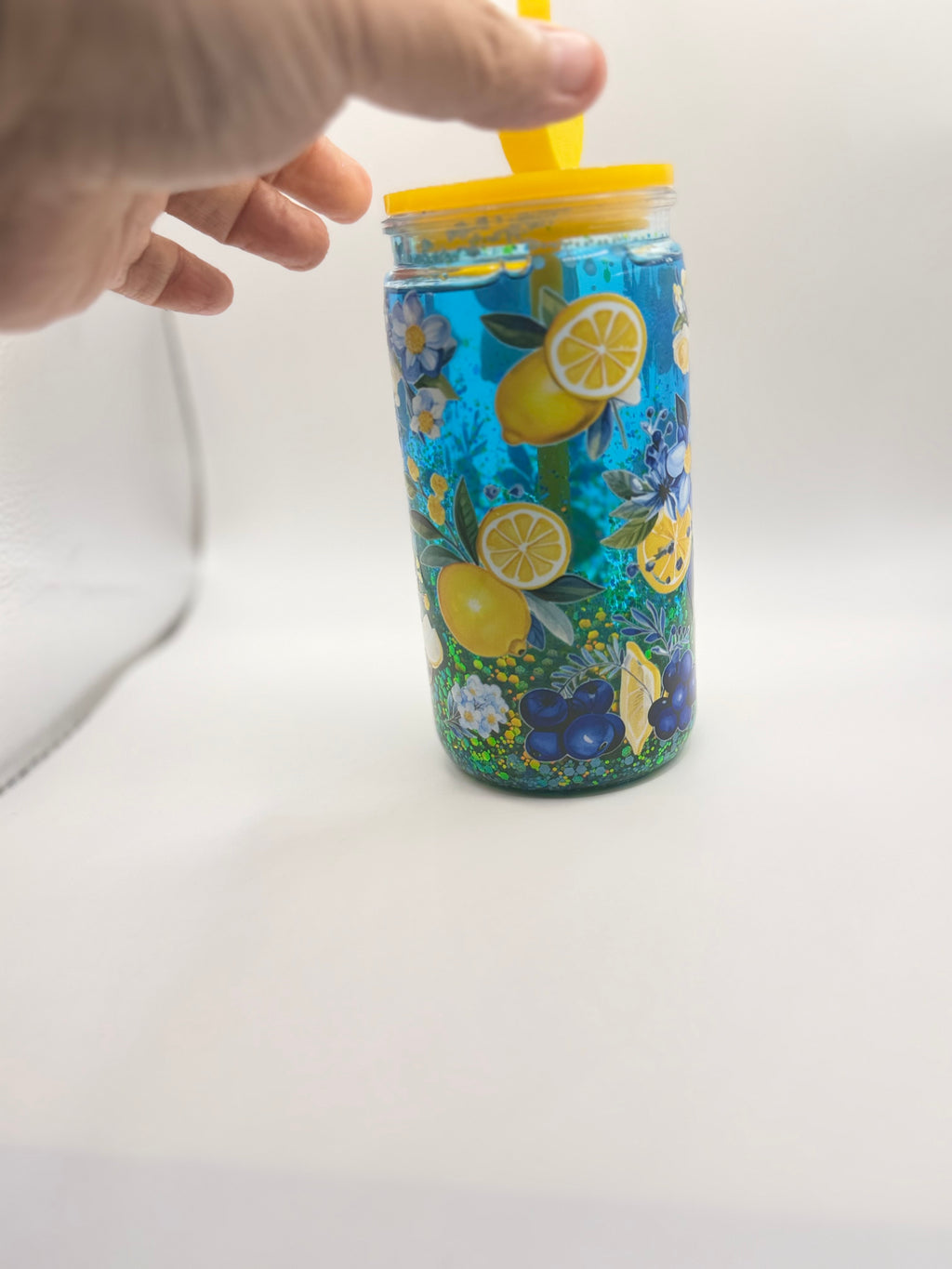 16 oz Blue and Yellow flowers snow globe cup with Lemon straw topper