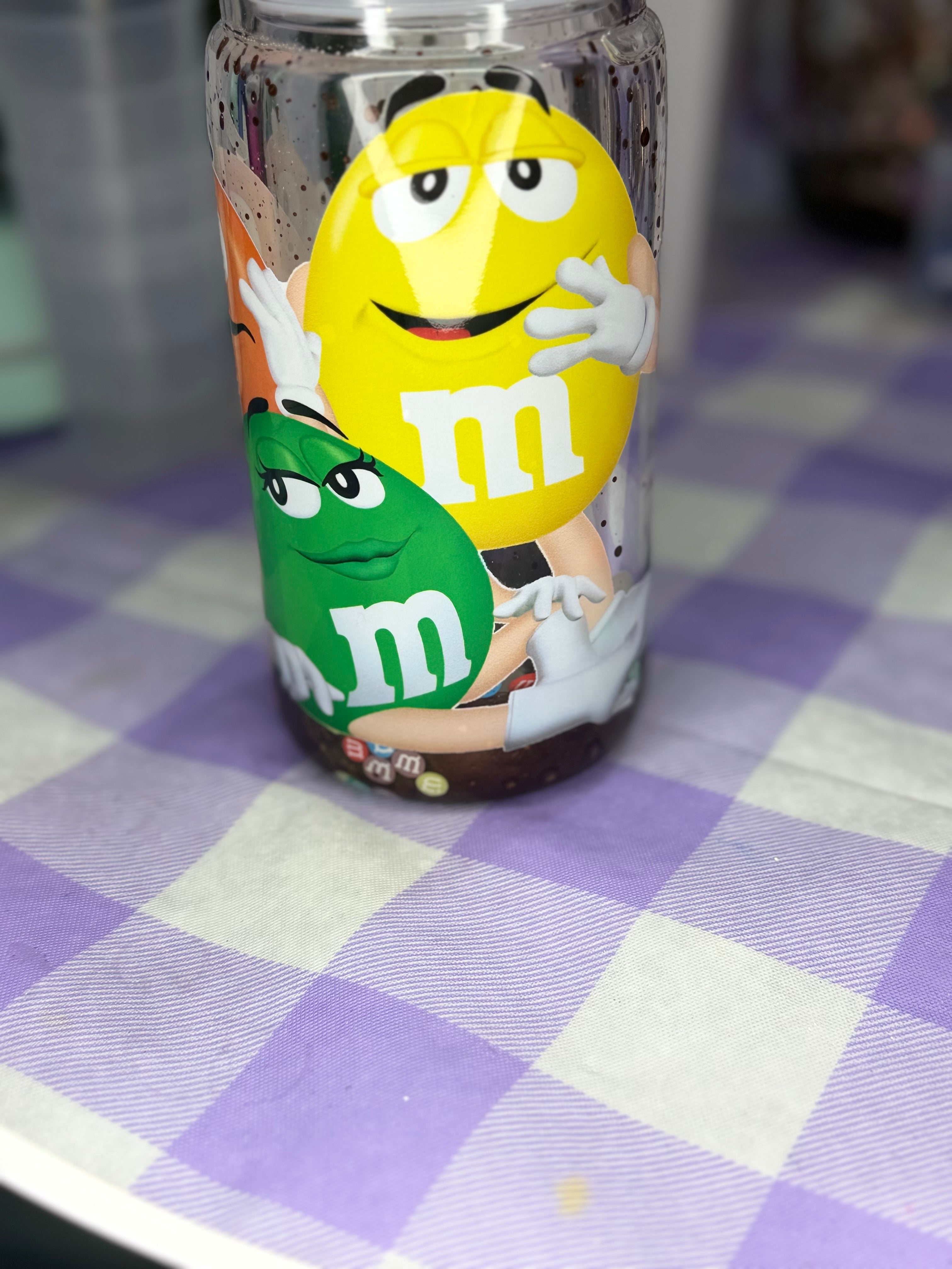 16 oz M & M lava cup with straw topper