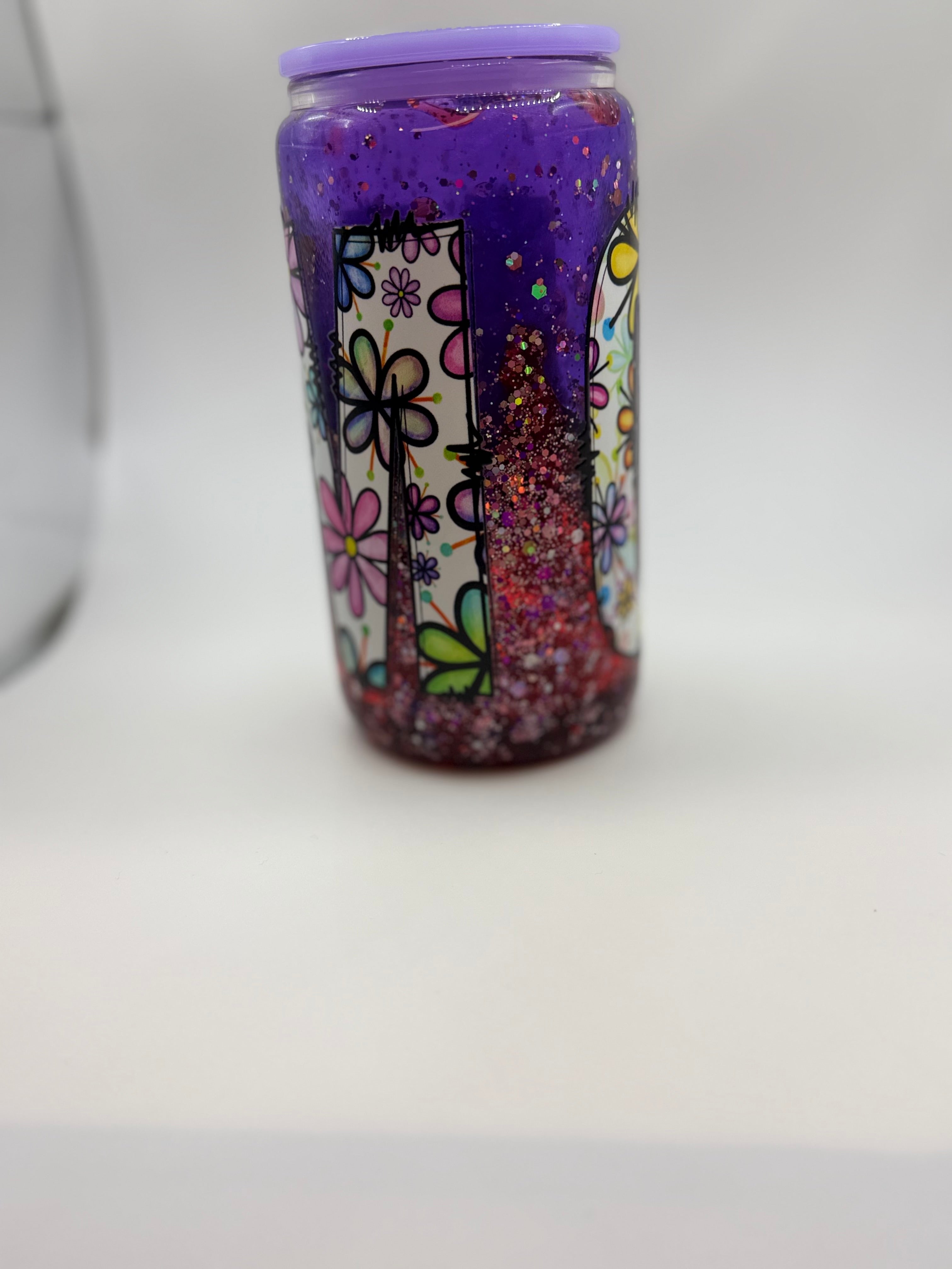 16 oz Mom glass snow globe cup