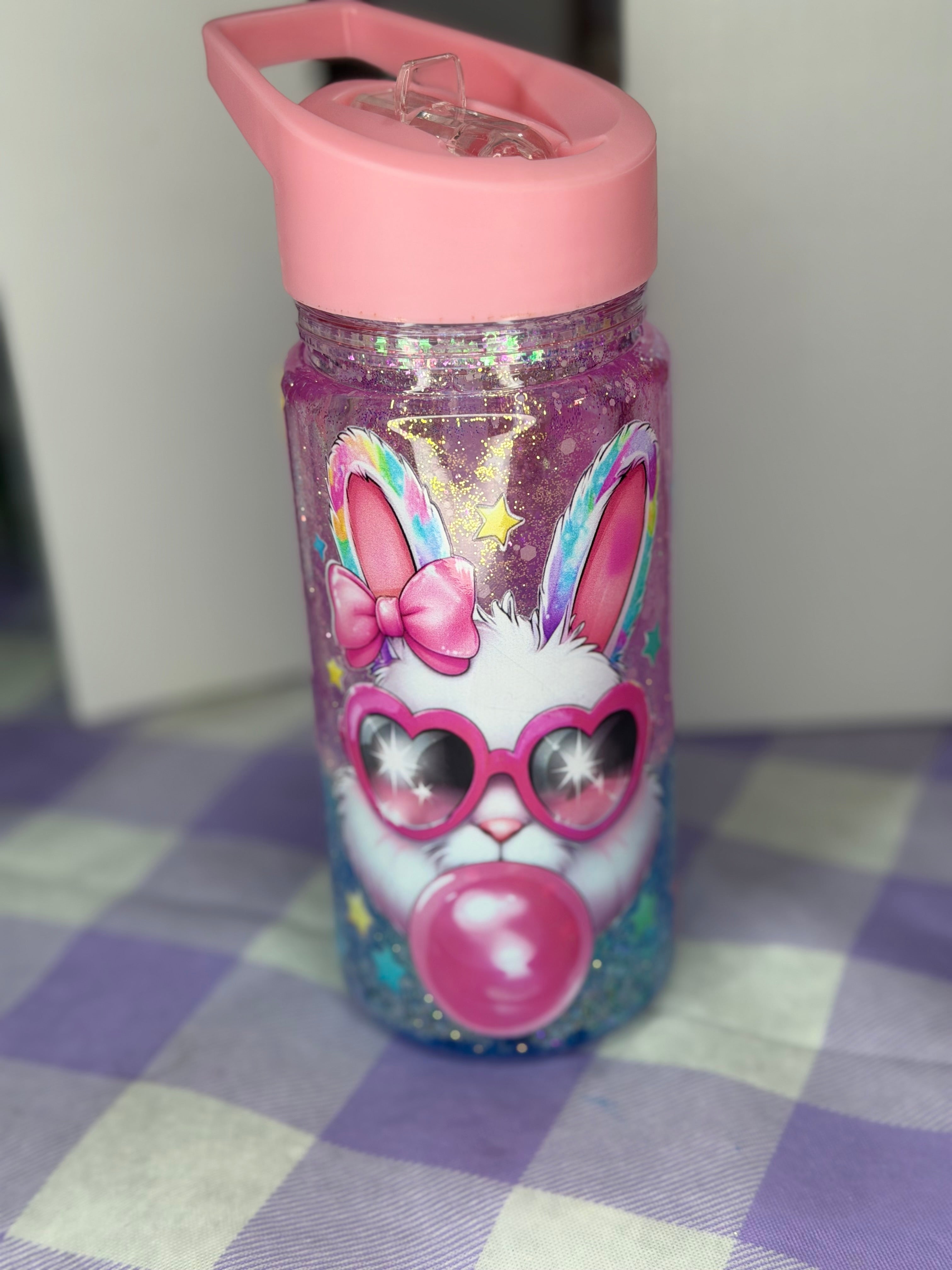 10 oz Kids Bunny Blowing Bubble Lava cup