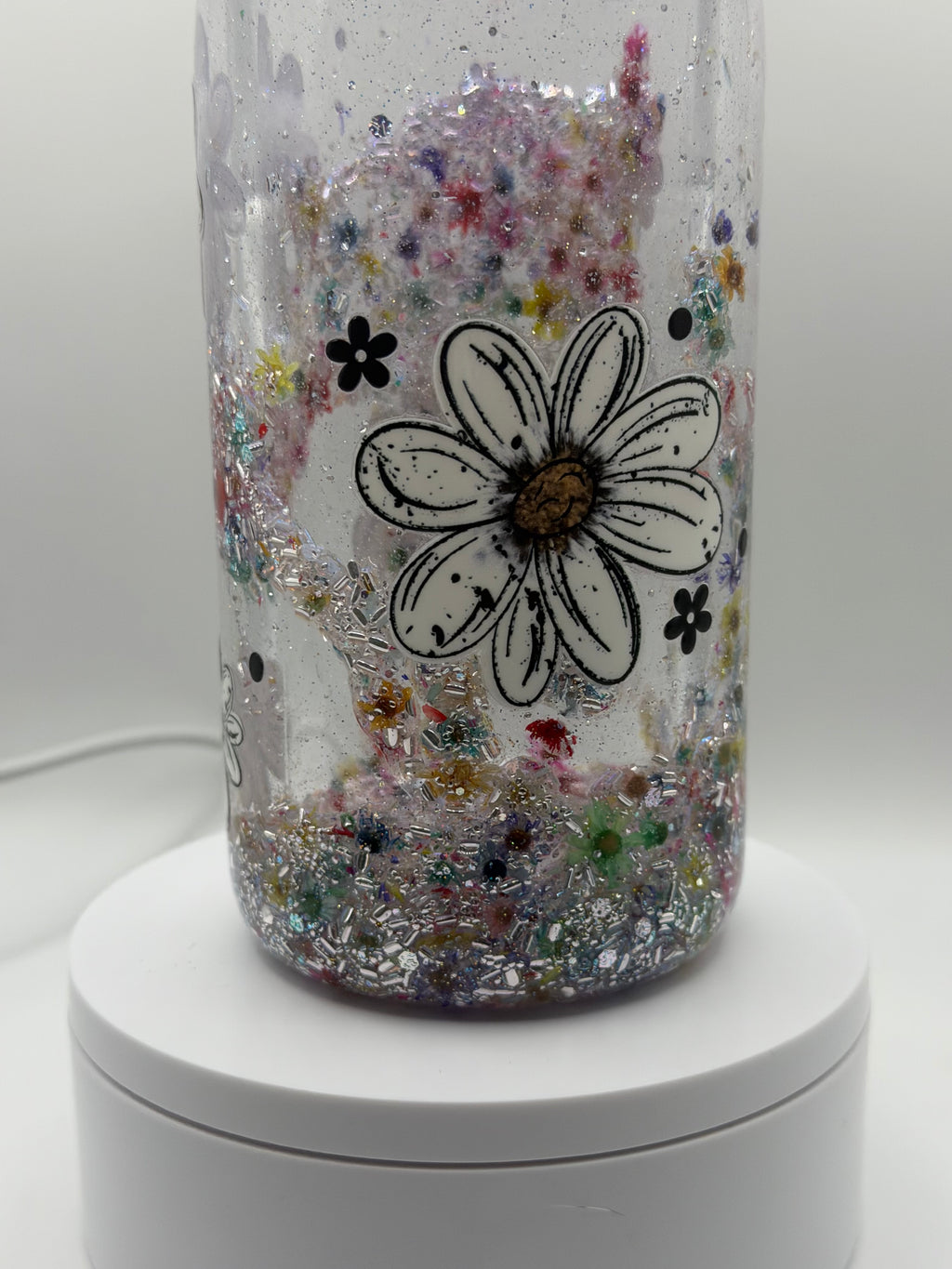 16 oz Dried Flowers snow globe cup