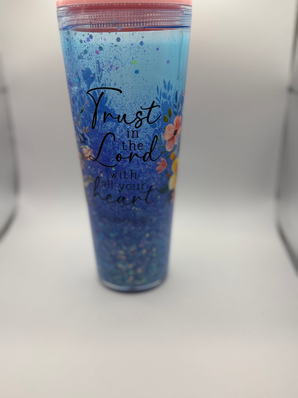 24 oz Trust in the Lord with all Your Heart snow globe cup