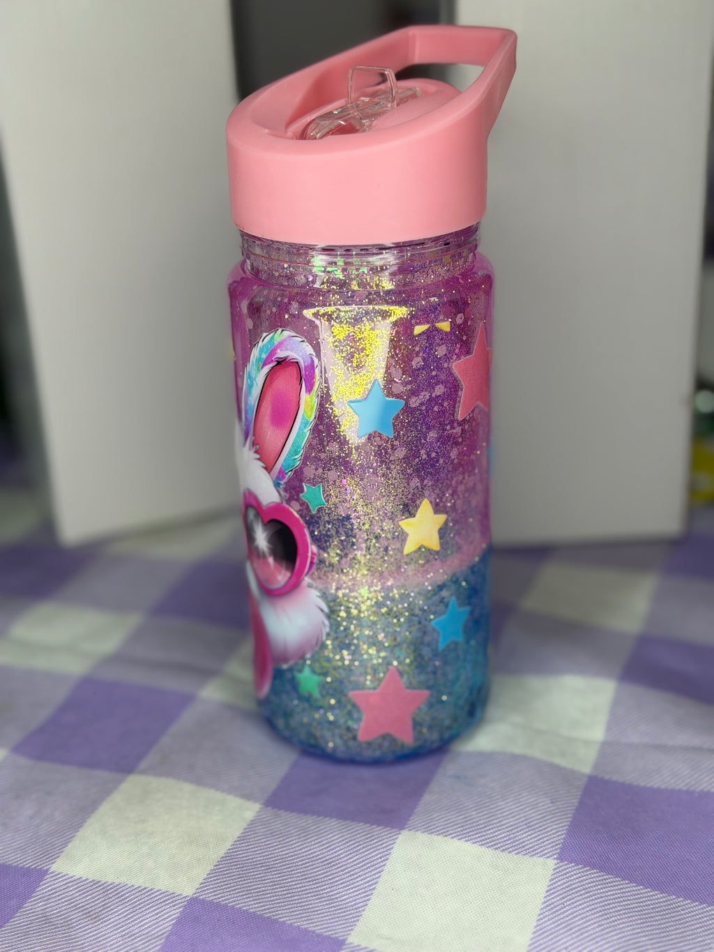 10 oz Kids Bunny Blowing Bubble Lava cup