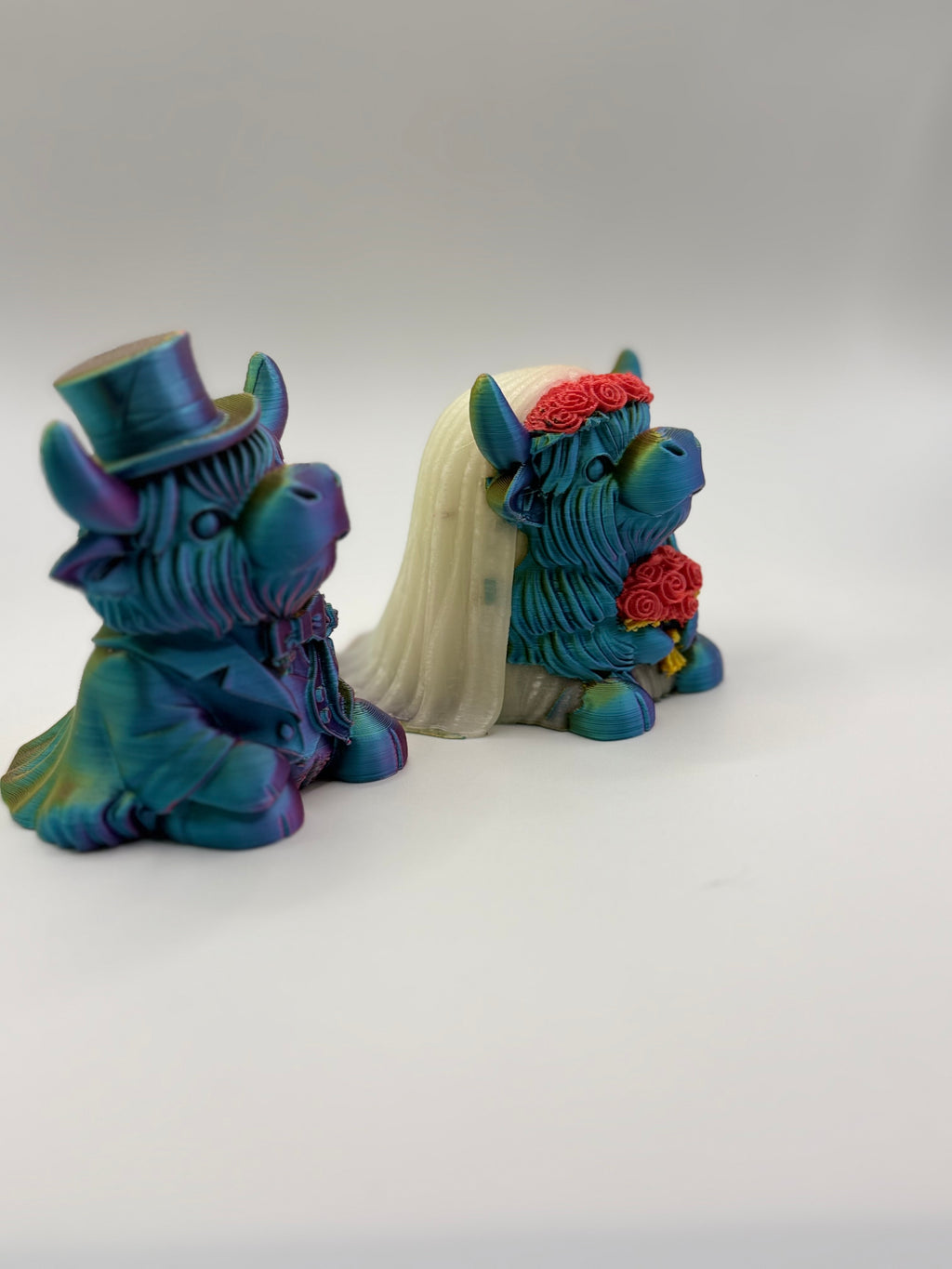 3D Highland Cow Bride and Groom multi color