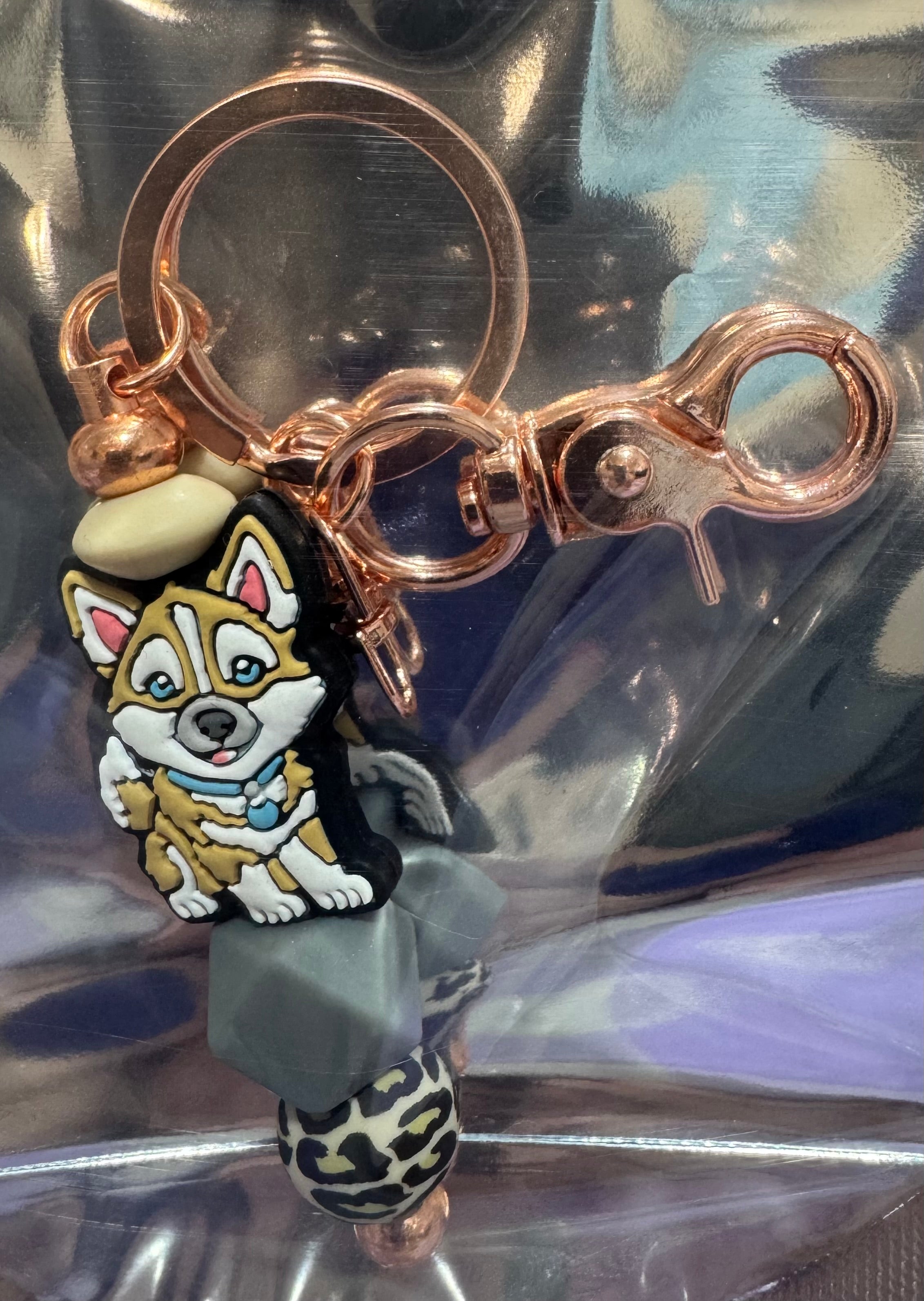 Dog gold beaded keychain