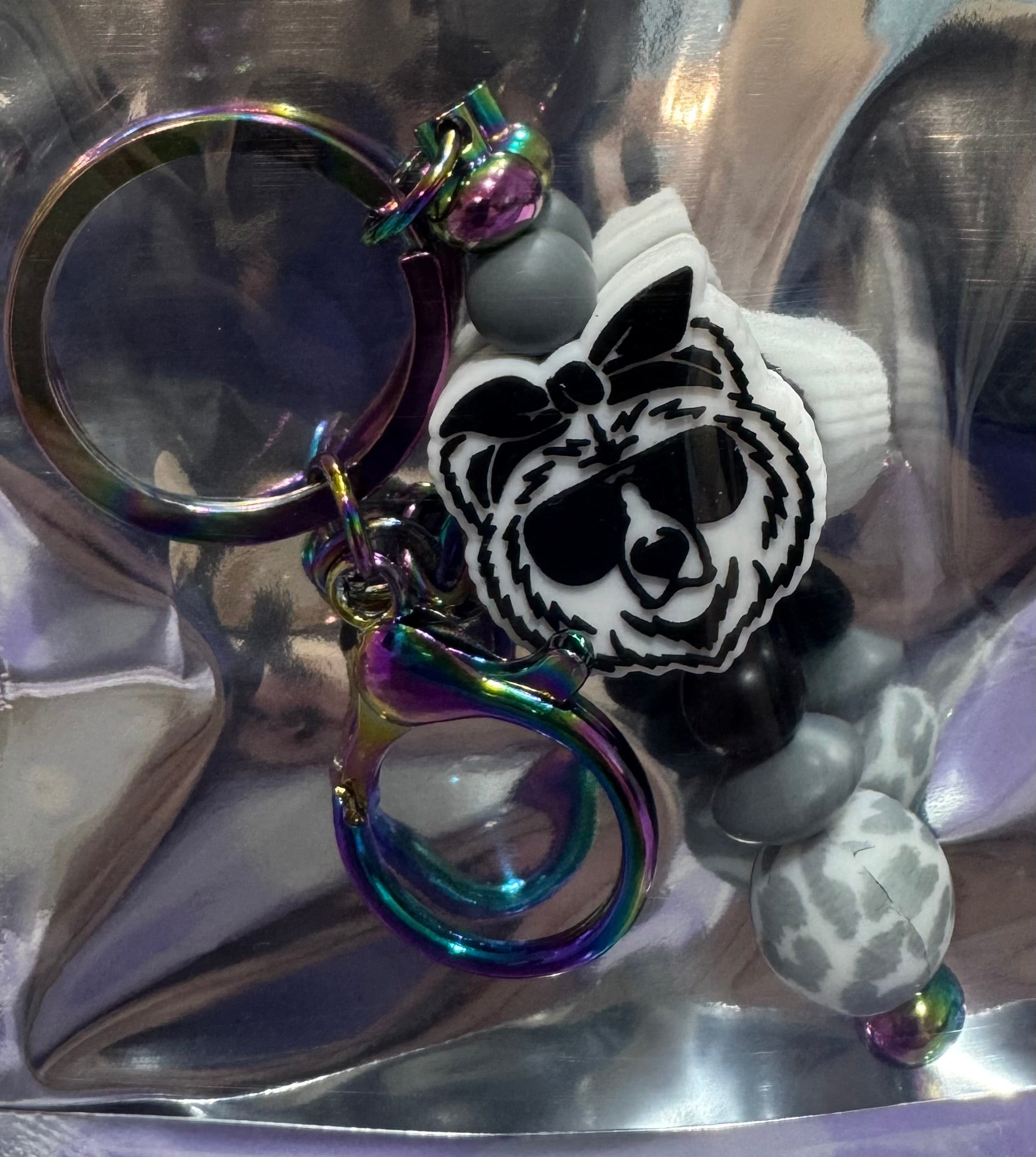 Black & white bear beaded keychain