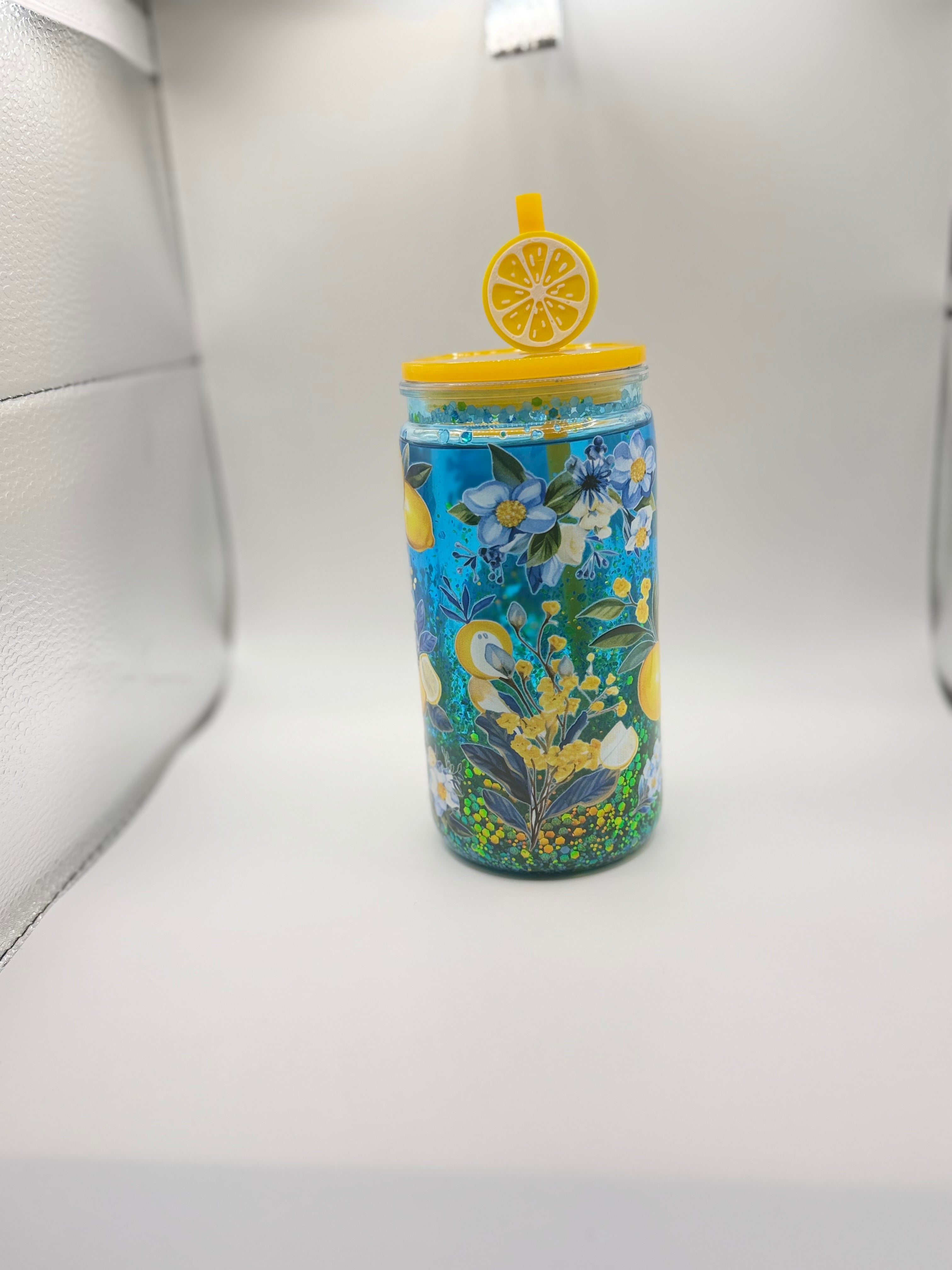 16 oz Blue and Yellow flowers snow globe cup with Lemon straw topper