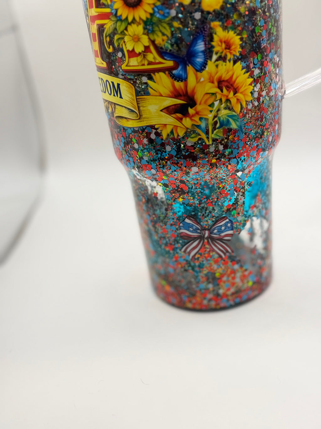 40 oz USA 250 years of Freedom snow globe cup