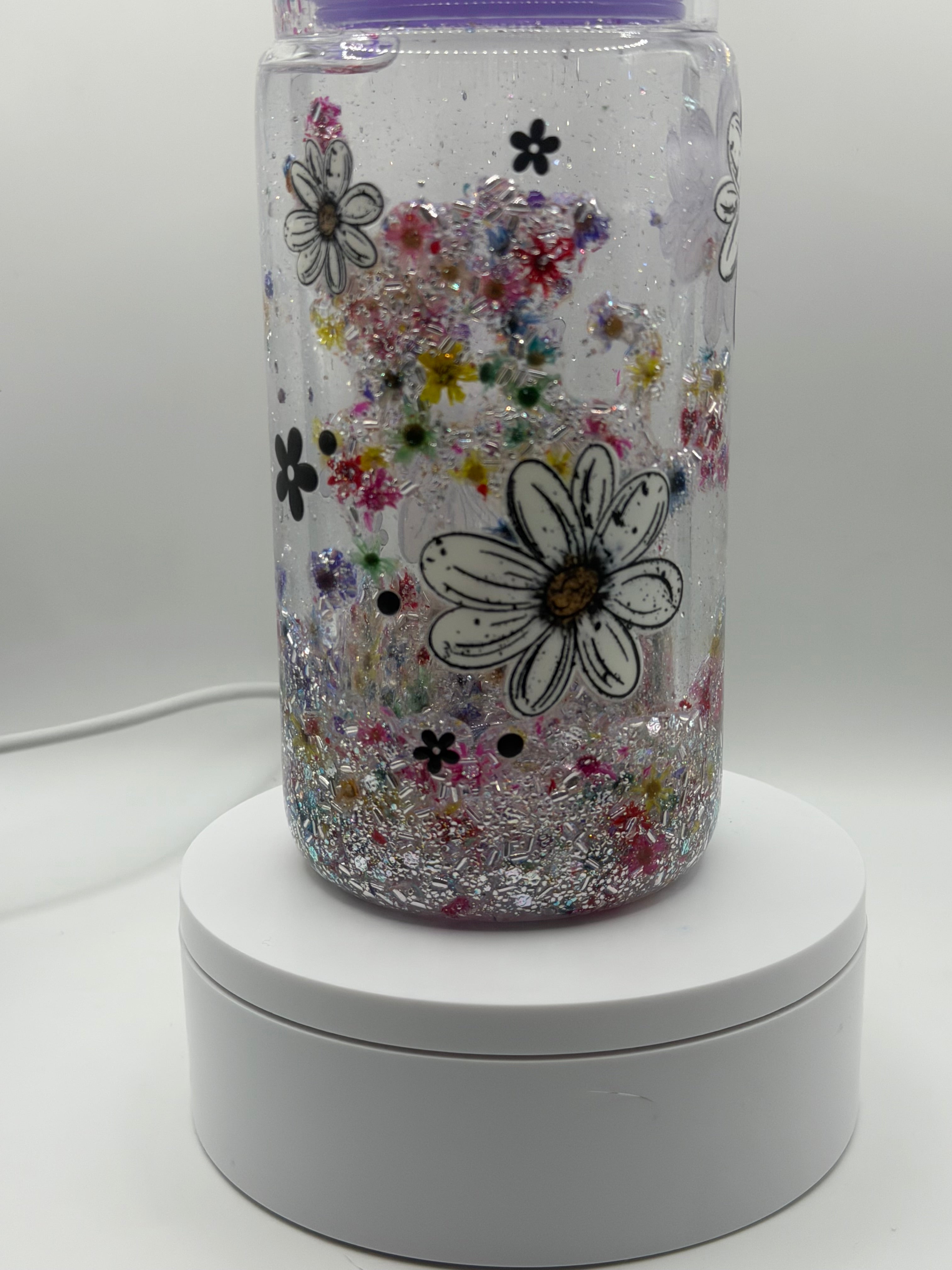 16 oz Dried Flowers snow globe cup