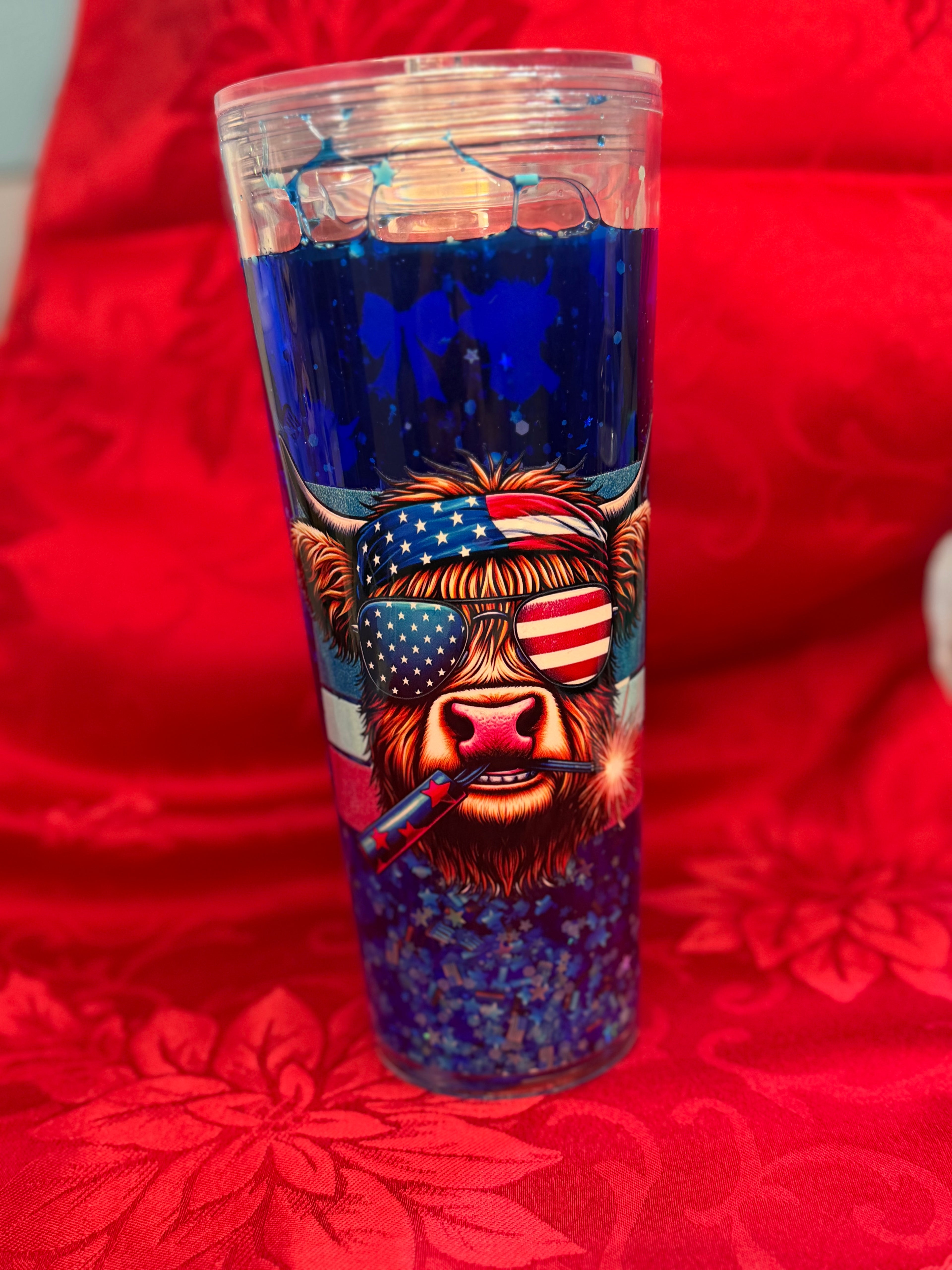 24 oz American flag cow snow globe cup
