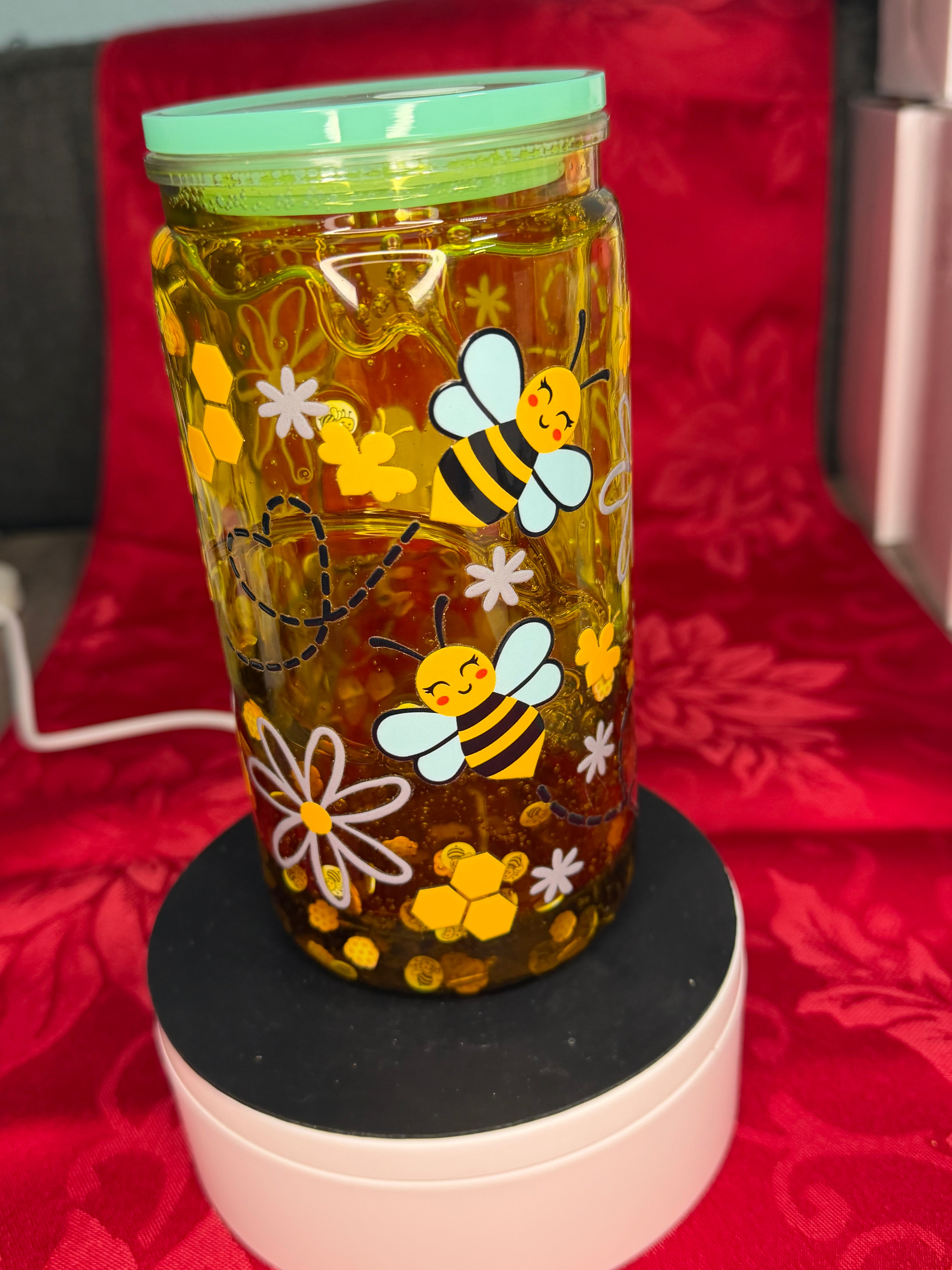 16 oz Honey Bee tumbler
