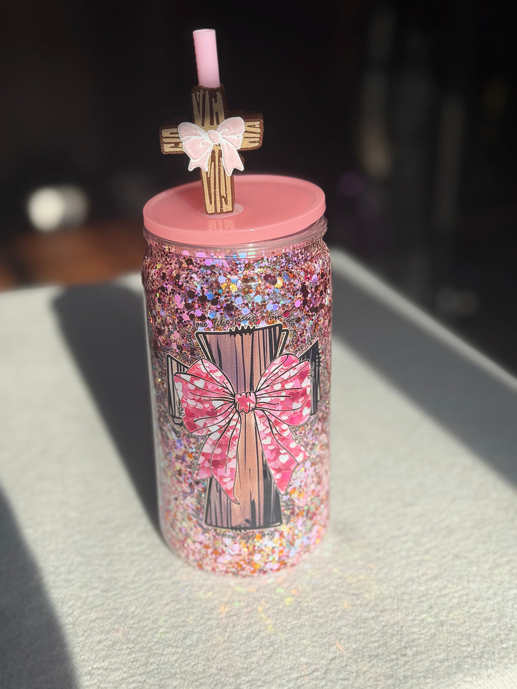16 oz Cross glitter with straw topper cup