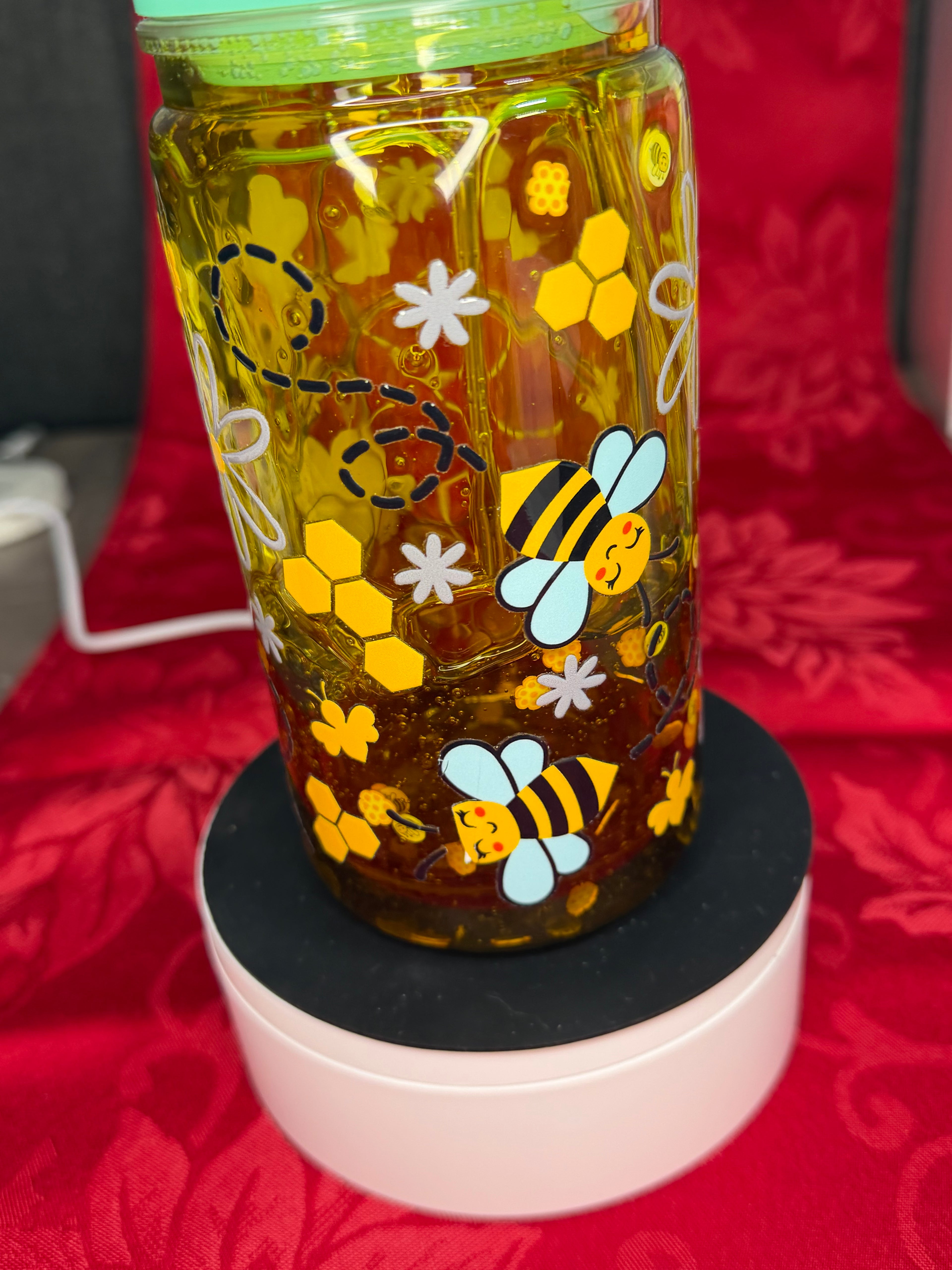 16 oz Honey Bee tumbler