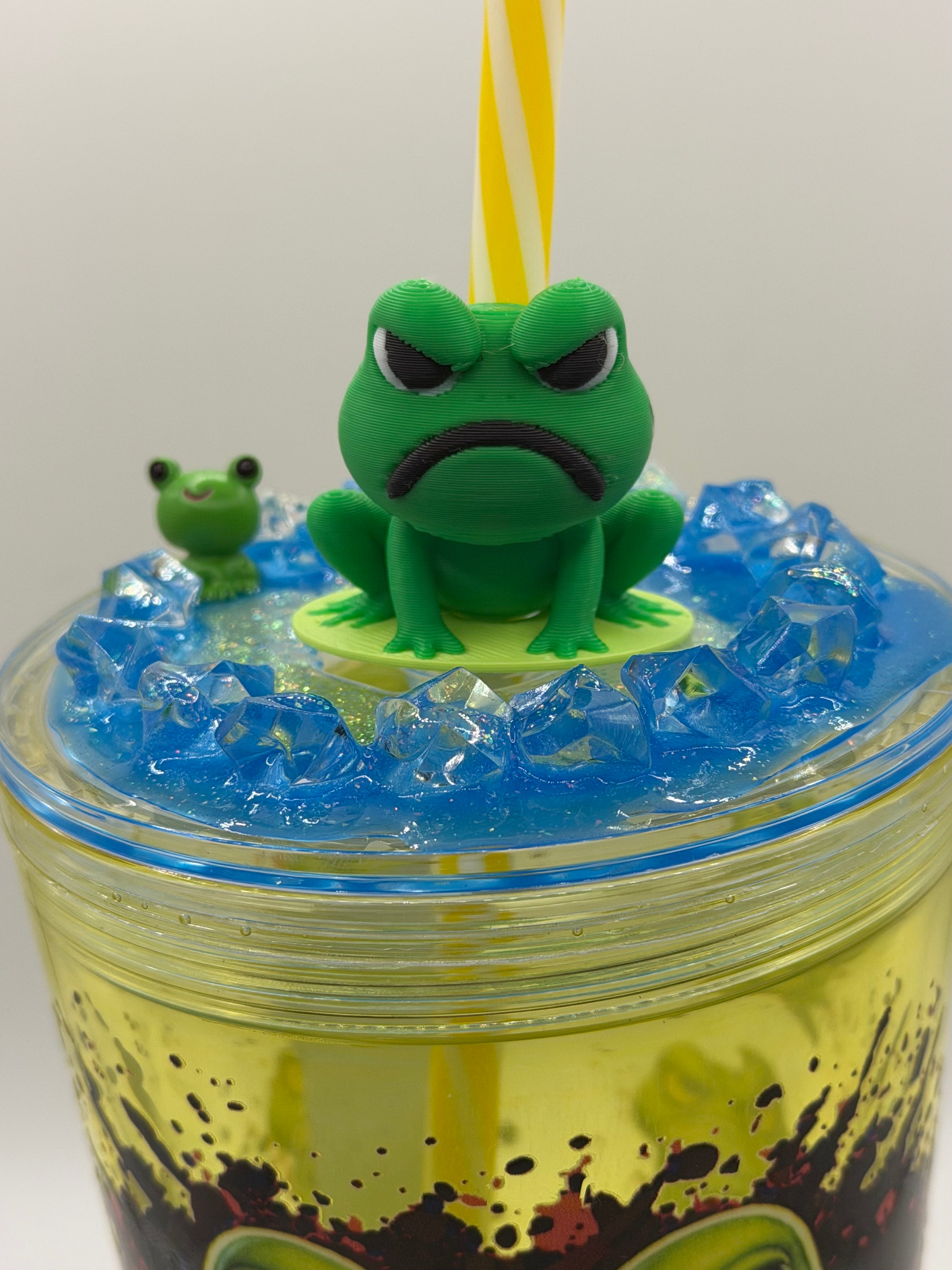 16 oz Grumpy Frog snow globe cup with decorated lid
