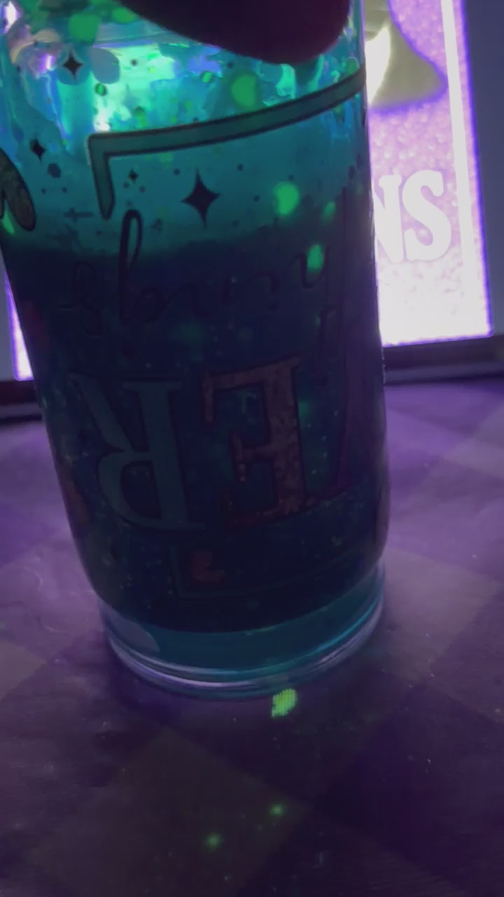 16 oz Prayer Changes Things drip dry glitter cup