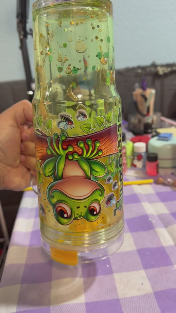 40 oz Feelin Froggy lava snow globe cup